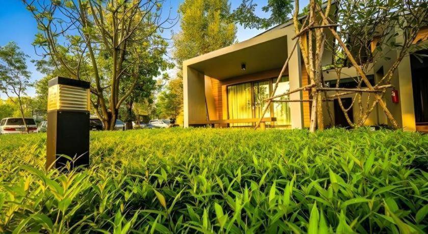 Chatnipa Beach Resort By Morseng Ban Hat Lek Exterior photo