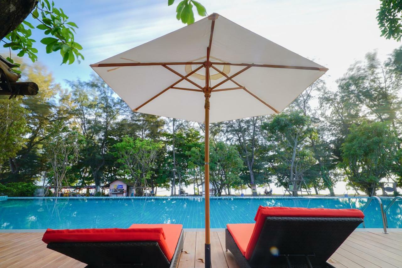 Chatnipa Beach Resort By Morseng Ban Hat Lek Exterior photo